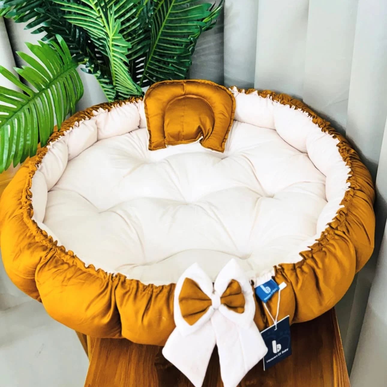 Round Bed Medium Size (Style 3)